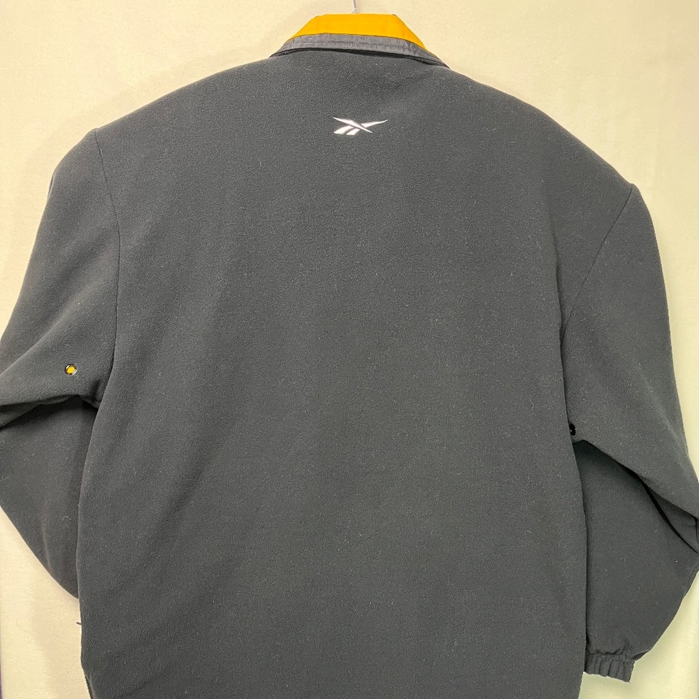 Iowa Hawkeye Reversible Jacket Reebok Mens XL - Picture 6 of 8